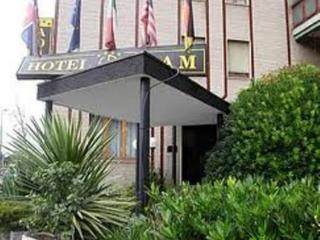 Club Z Hotel Kyrenia  Exterior photo